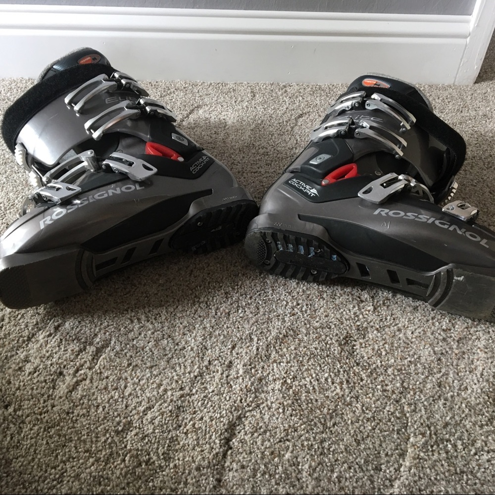Rossignol women’s ski boots